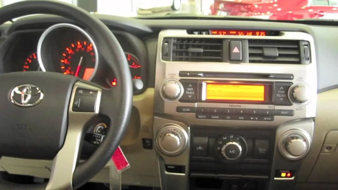 Jak połączyć telefon z samochodem przez Bluetooth Toyota - proste kroki
