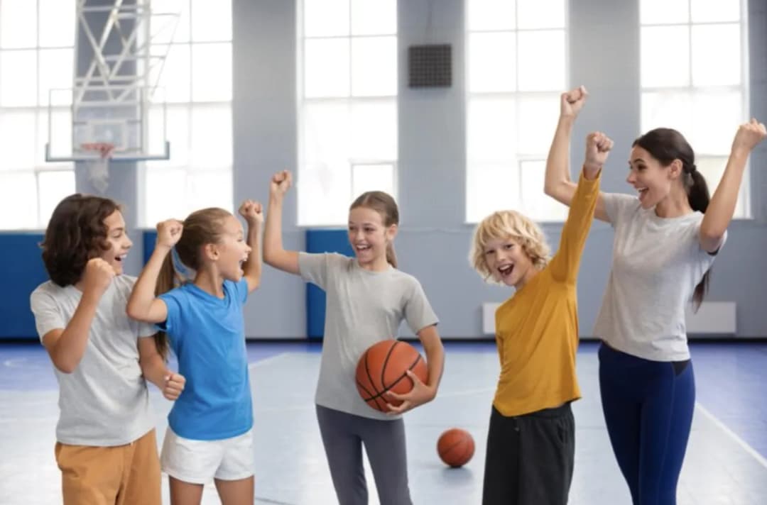 Od boiska do aplikacji jak sportowe kluby uczą dzieci zdrowej rywalizacji zamiast gier losowych